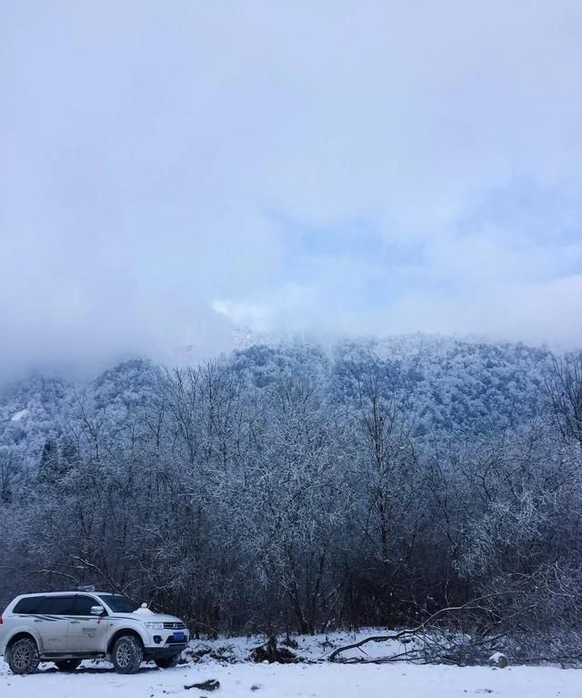 成都周边哪里看雪山最近(成都周边雪山自驾)图5