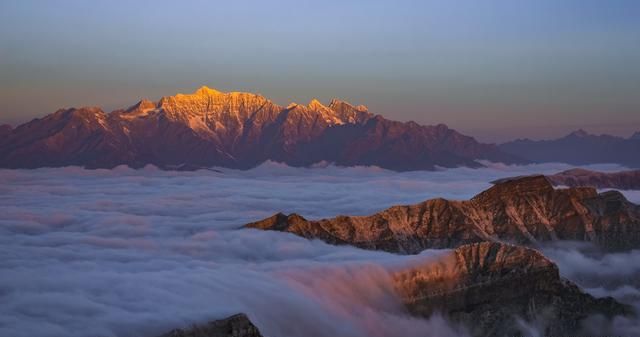 成都周边哪里看雪山最近(成都周边雪山自驾)图21