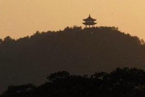 中国哪些地方最美丽(中国必去的50个最美的地方)