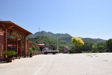 盘山同昊缘山庄